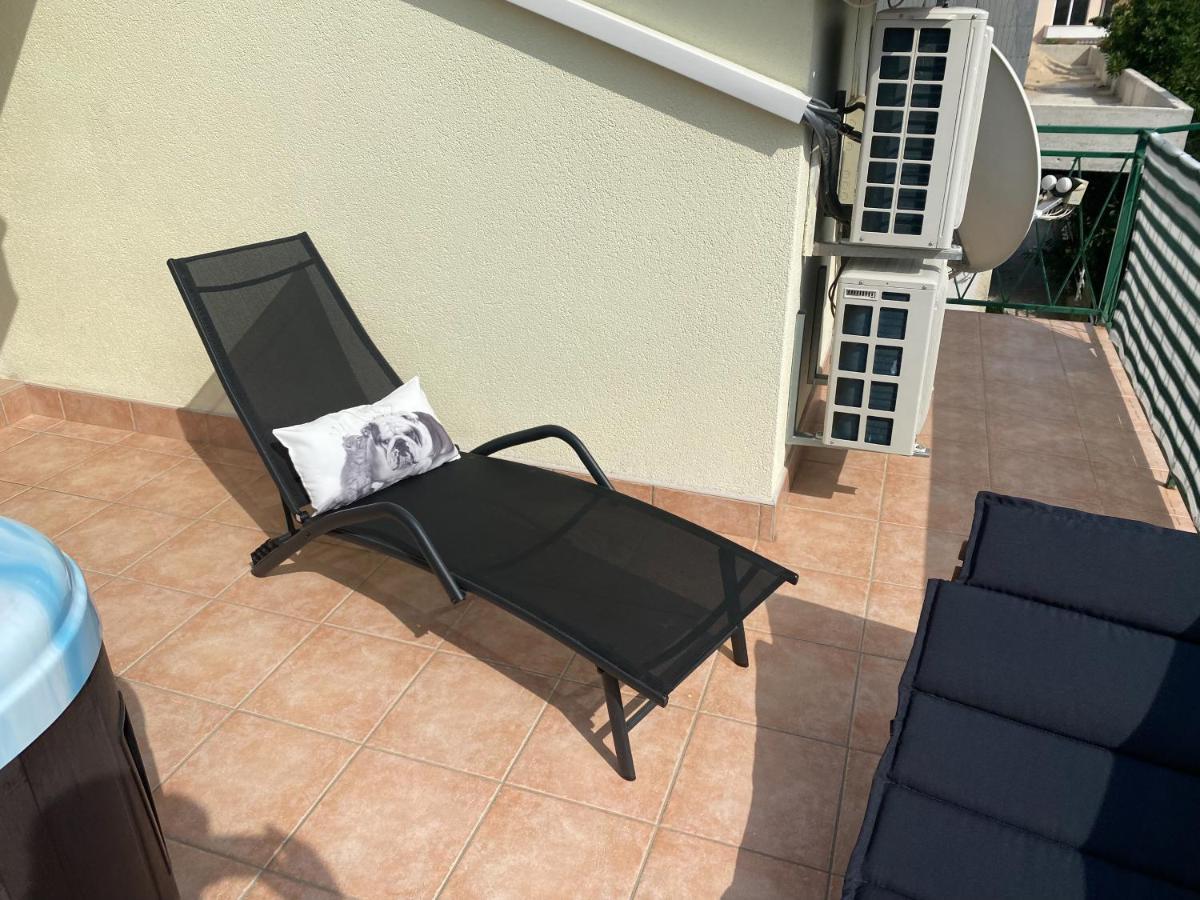 Apartments Ribarevic Makarska Esterno foto