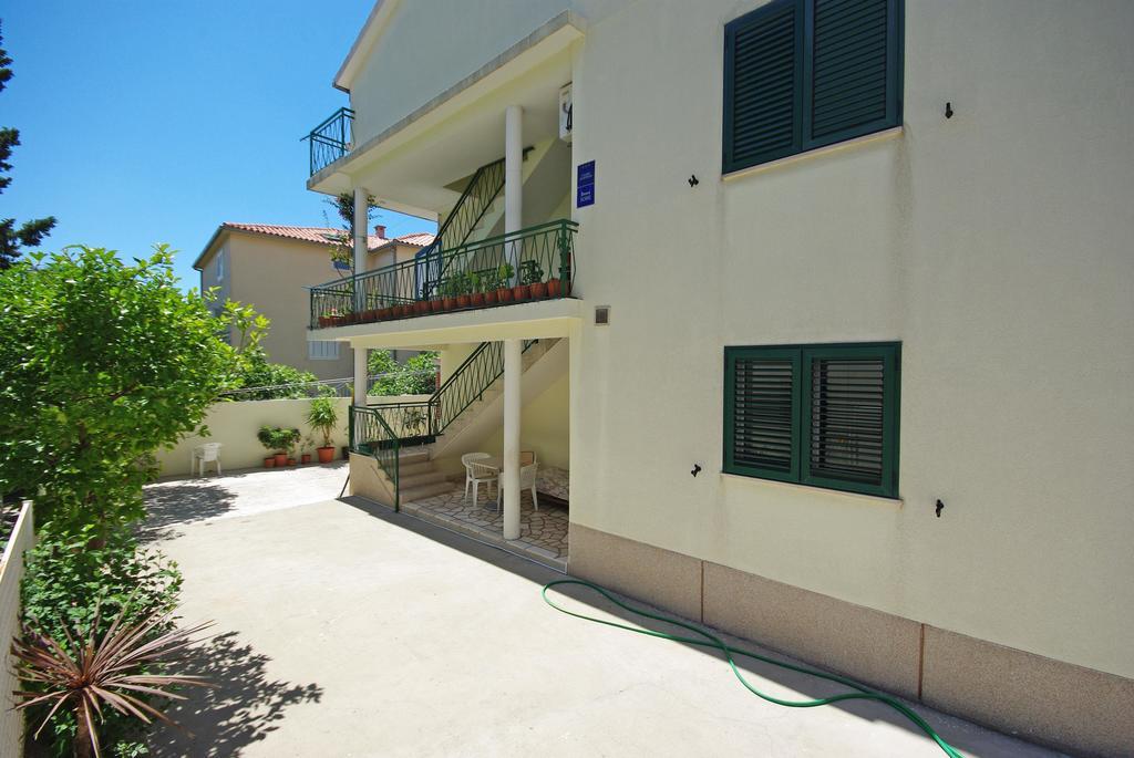Apartments Ribarevic Makarska Esterno foto
