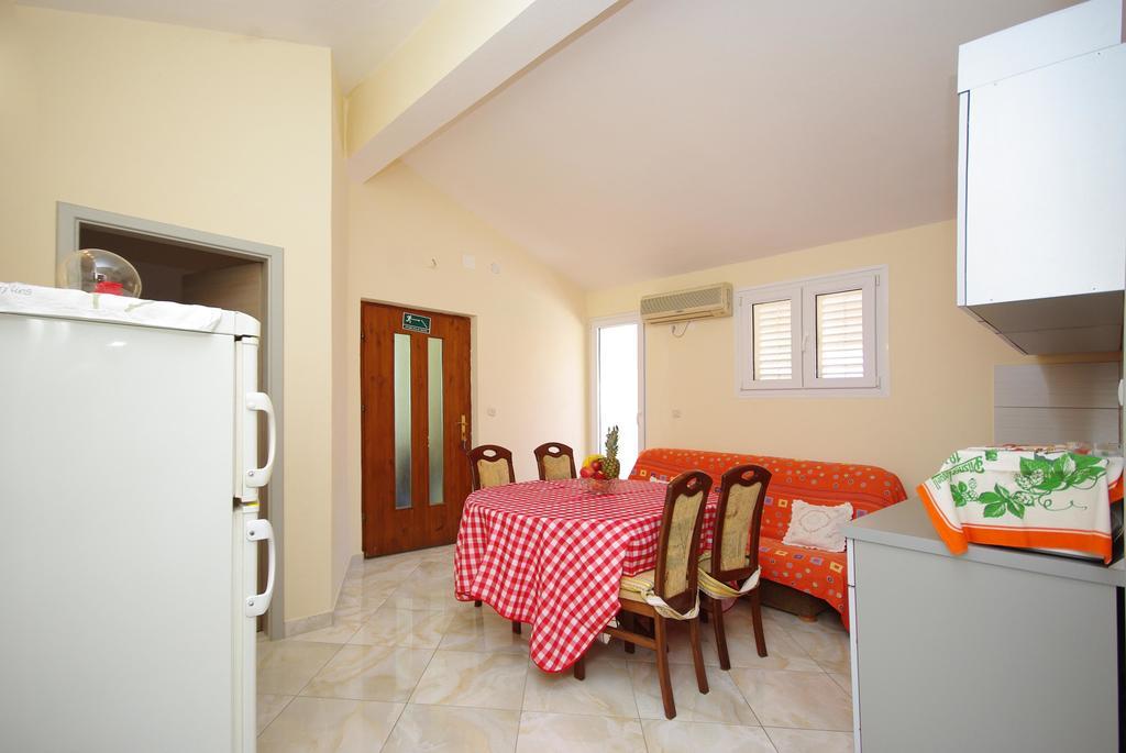 Apartments Ribarevic Makarska Camera foto