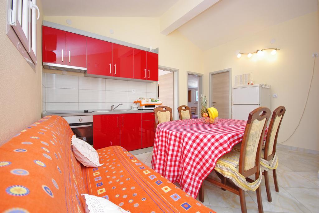 Apartments Ribarevic Makarska Camera foto