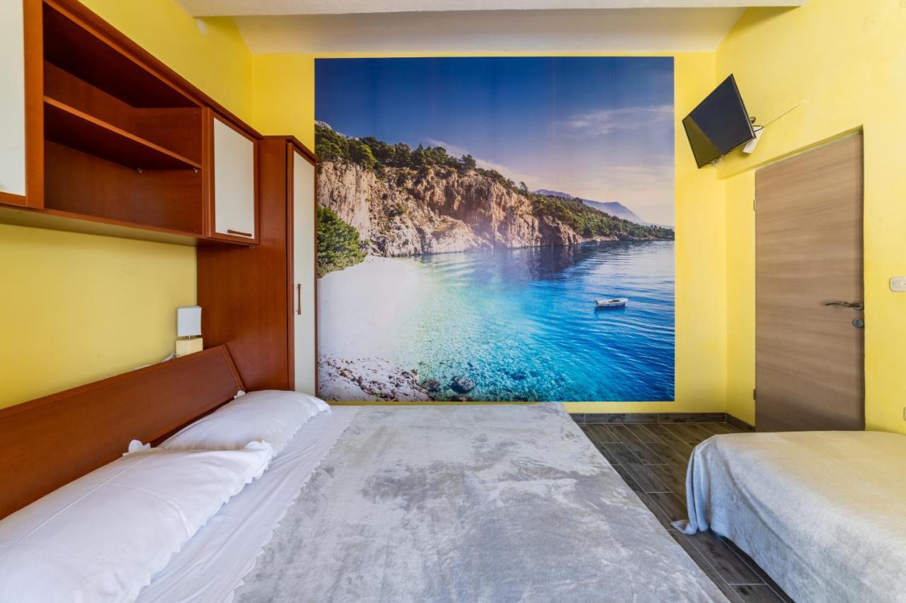Apartments Ribarevic Makarska Esterno foto