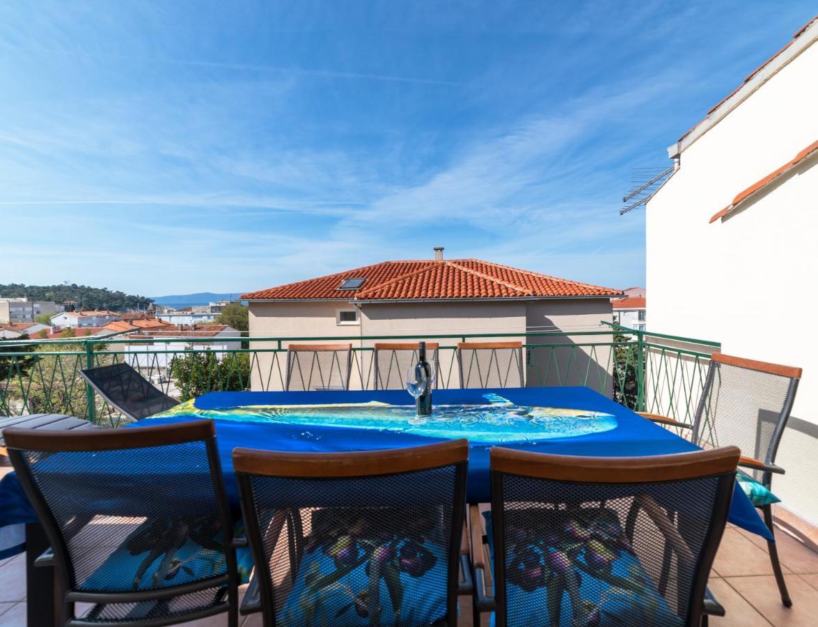 Apartments Ribarevic Makarska Esterno foto