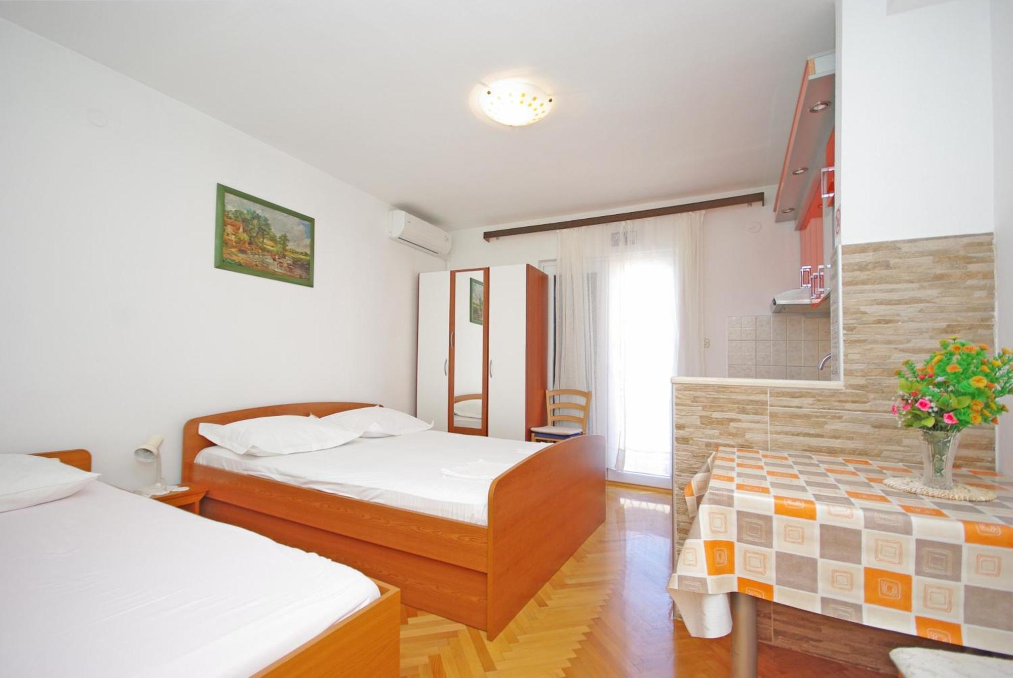 Apartments Ribarevic Makarska Camera foto