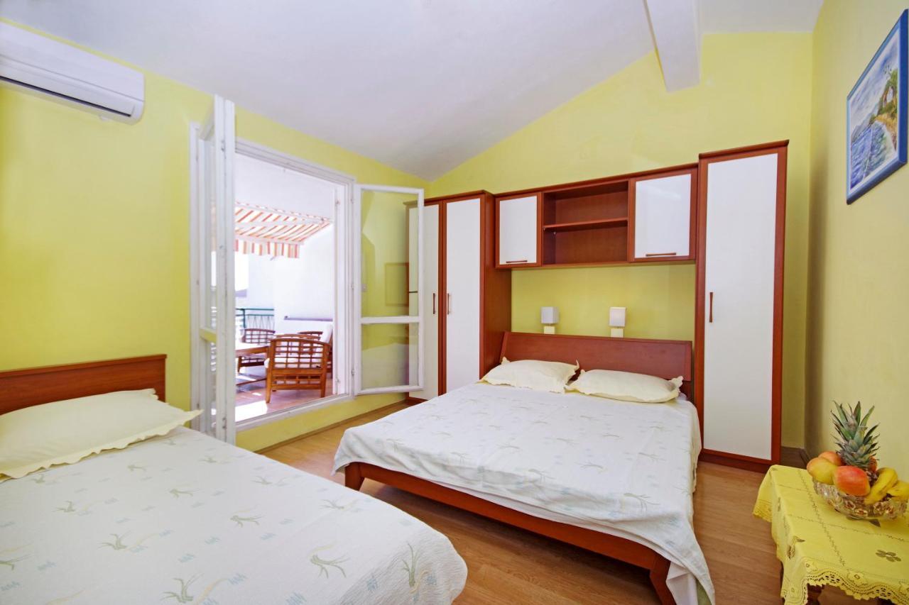 Apartments Ribarevic Makarska Esterno foto